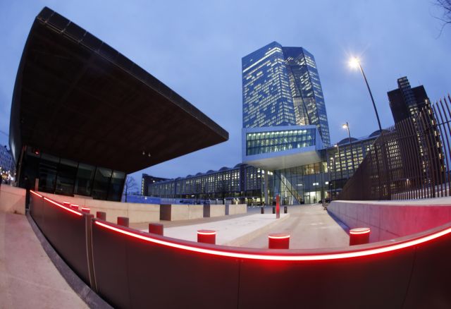 ΕΚΤ: Αύξηση του ELA κατά €2 δισ. χωρίς να «πειράξει» το «κούρεμα» επί των ελληνικών ενεχύρων